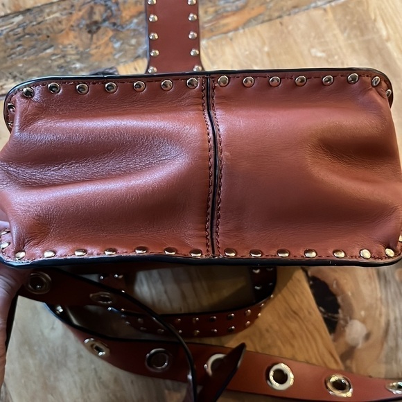 𝅺rebecca Minkoff Midnighter Top Handle Feed Crossbody bag in Brick - Picture 8 of 16